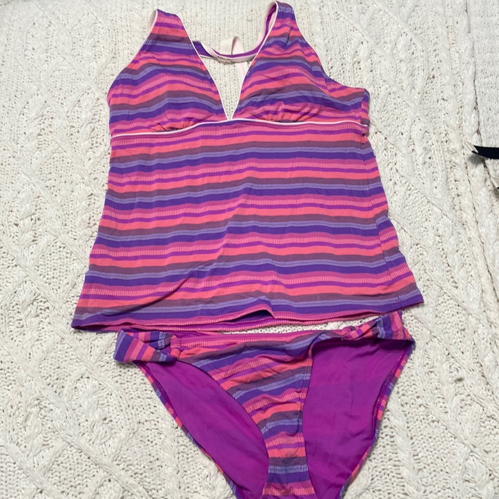 athleta tankini swim suit